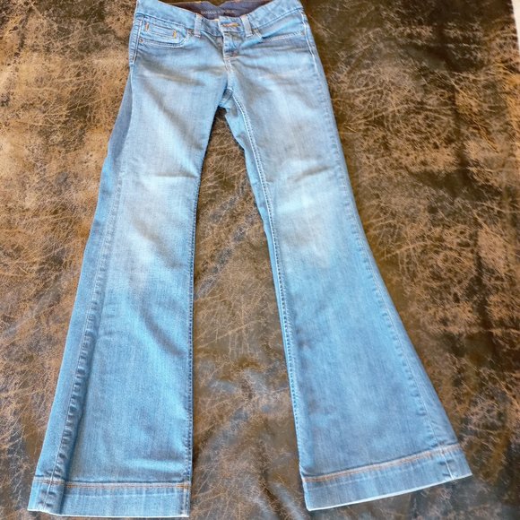 Banana Republic Classic Flare Leg Jeans - Picture 1 of 6